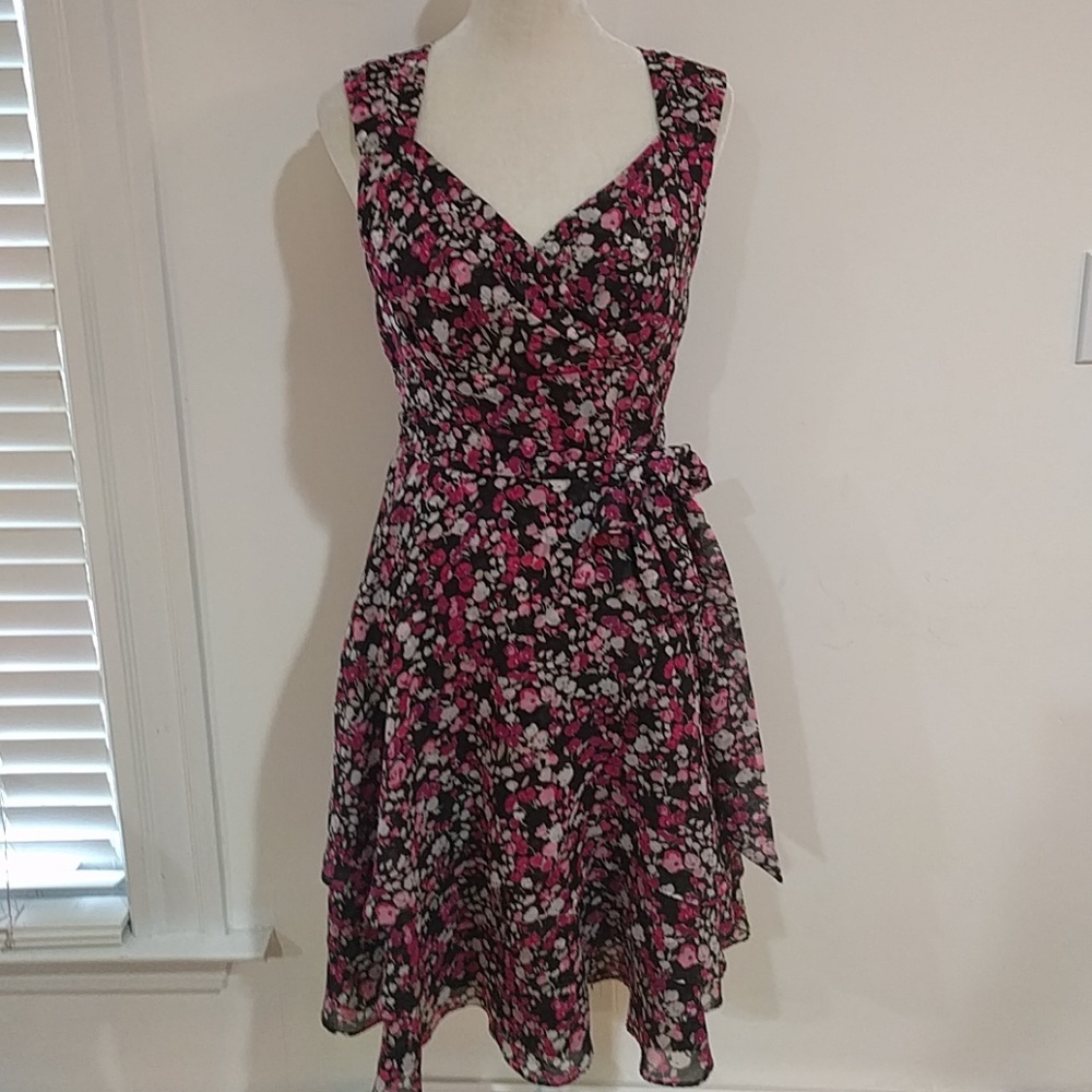 NWOT Satiny WHBM Black Cherry MultiFloral Dress - Picture 4 of 8